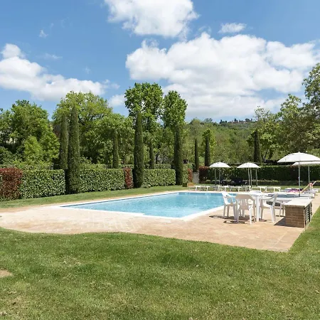 Nyaraló A Cottage Wrapped In Cypress Dreams *