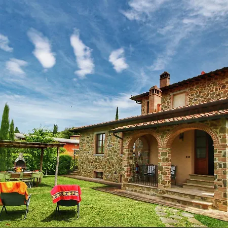 Nyaraló A Cottage Wrapped In Cypress Dreams